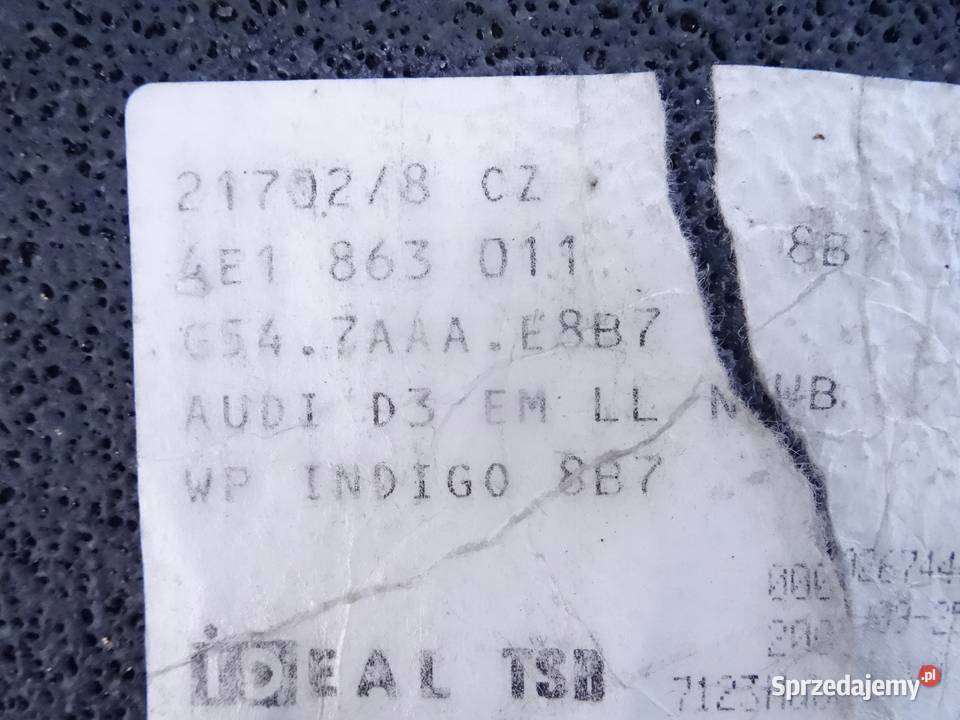 4E1863011 AUDI A8 D3 0307 DYWANIKI PRZOD TYL Przemęt