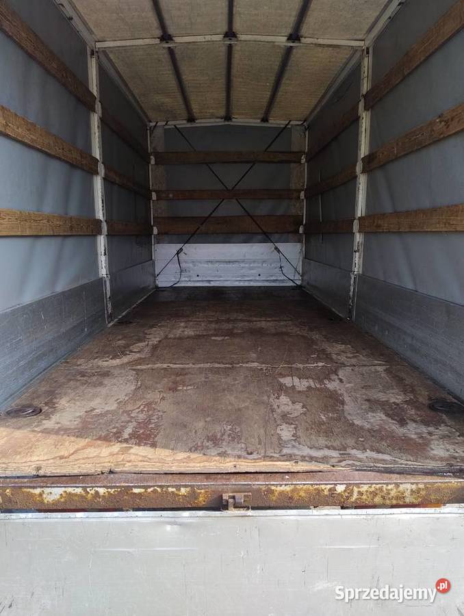 Nissan Cabstar 3510 plandeka 30 D Nissan Żarnów sprzedam