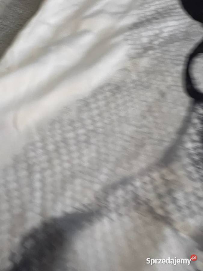 Bluzka koszulka tshirt z krótkim rękawem czarny Jasło sprzedam