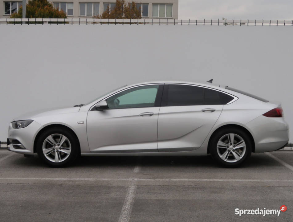 Opel Insignia 15 Turbo