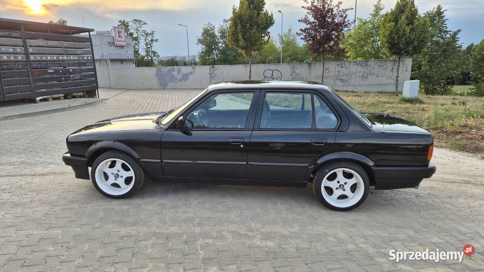 bmw e30 25 1990r sedan benzyna Lublin