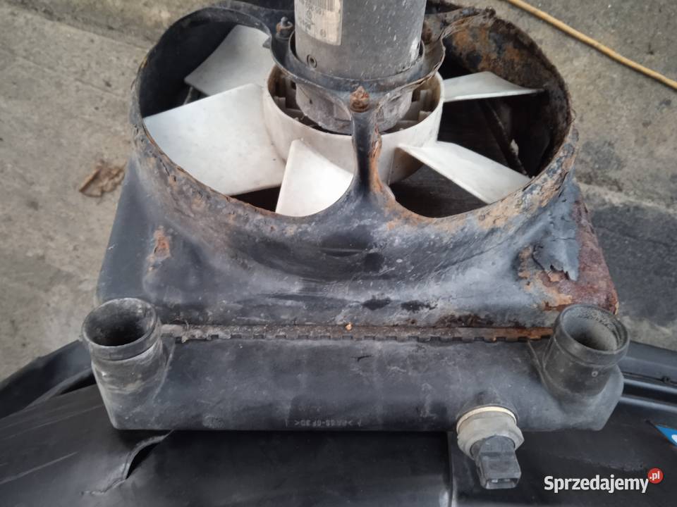 CHLODNICA SKODA FELICIA 13 BENZ