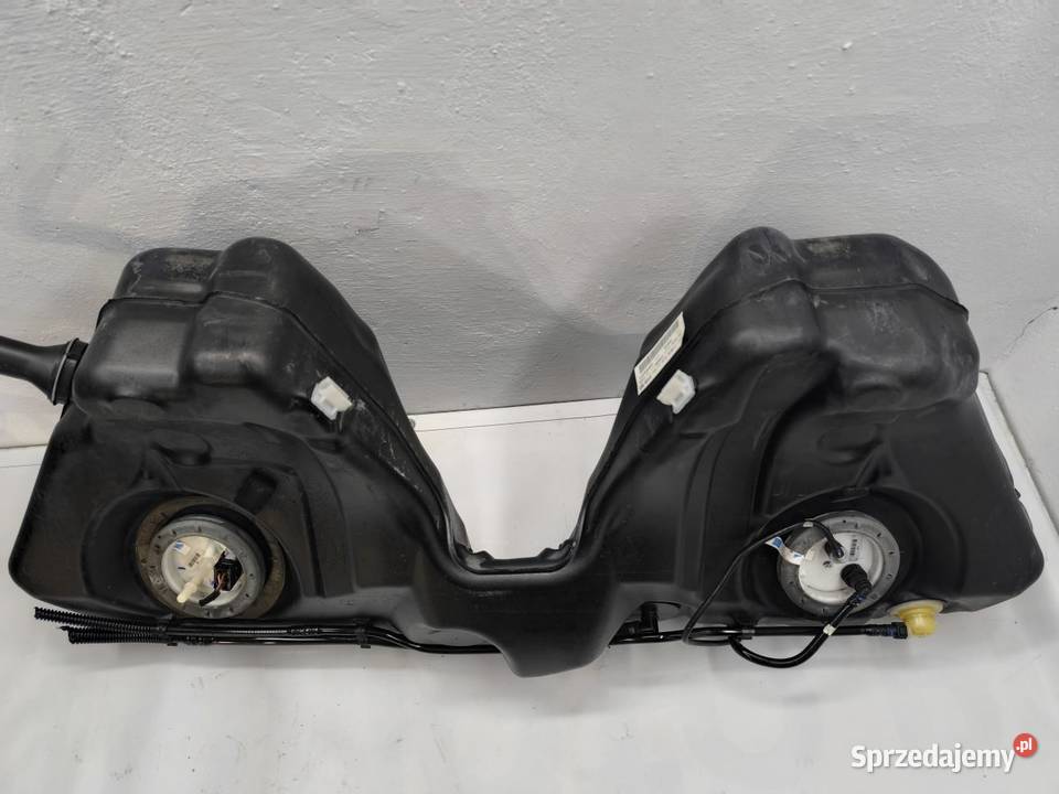 ZBIORNIK BAK PALIWA 25D BMW E61 6764068