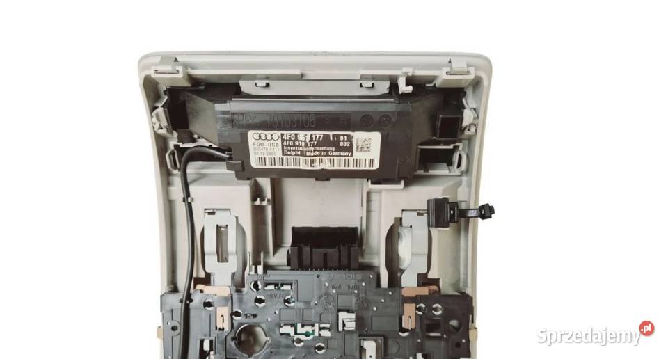 LAMPKA PODSUFITKI OŚWIETLENIE KABINY AUDI A6 C6 osobowe Działoszyce sprzedam