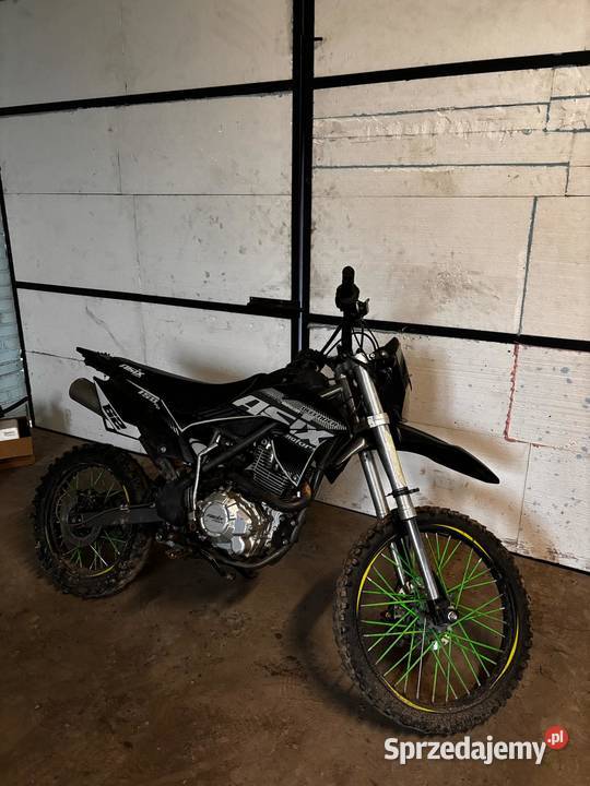 Sprzedam cross asix defender 150 mazowieckie Stara Kornica