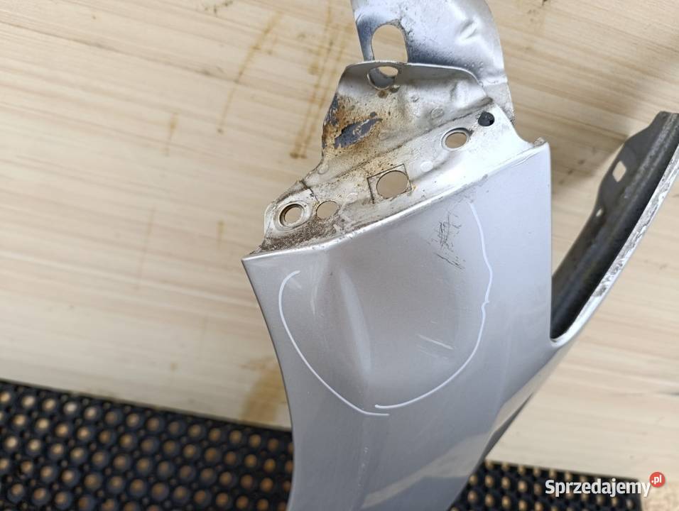 FORD MONDEO MK4 BŁOTNIK PRZÓD LEWY 76 Zbierkowo
