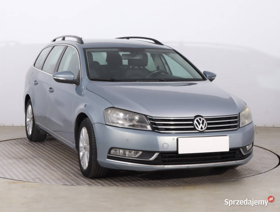 VW Passat 20 TDI niebieski mazowieckie Piaseczno
