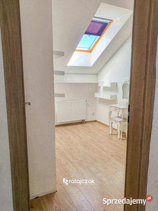 sprzedaży mieszkania 678m2 4pok Reda