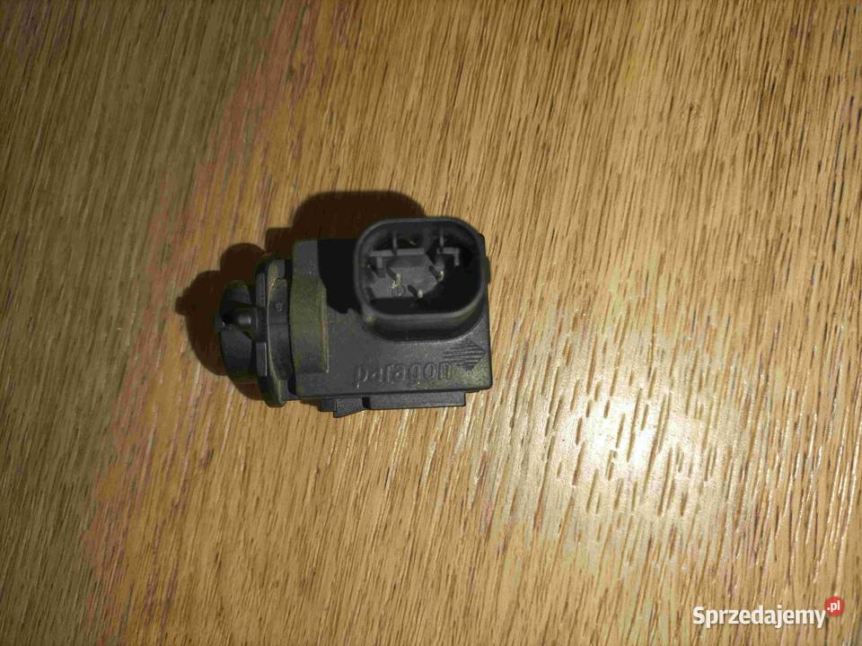 Czujnik AUC BMW E60 E61 E63 E64 E65 X5 E70 X6 osobowe