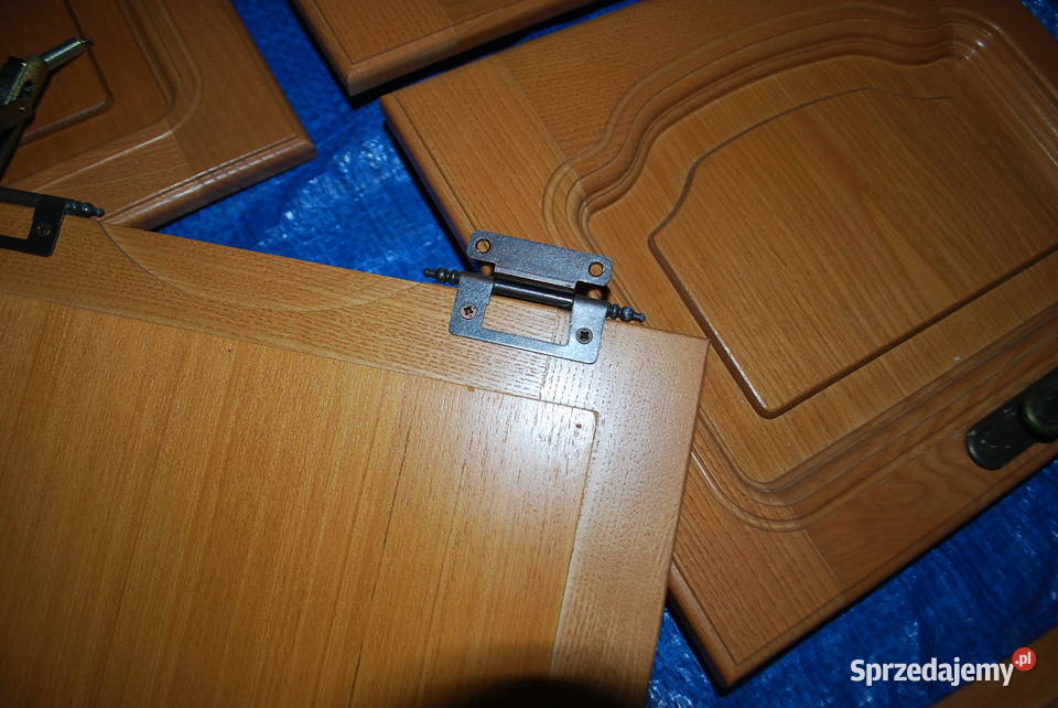 FRONTY SZAFEK PRZYCZEPA KEMPINGOWAKAMPER Kempingowe mazowieckie Grzebowilk