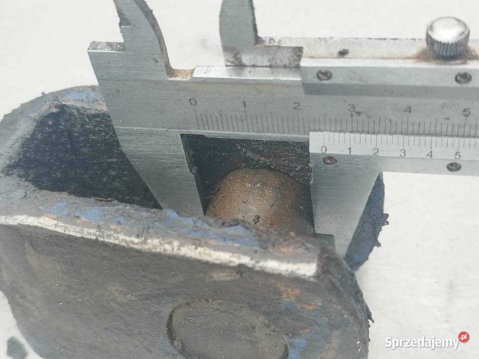 Siłownik hydrauliczny Złożony 34 rozciągnięty Strzyżew