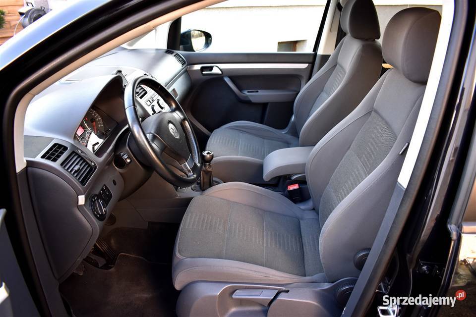 zarejestrowany Touran 20 tdi klimatronik warmińsko-mazurskie Elbląg