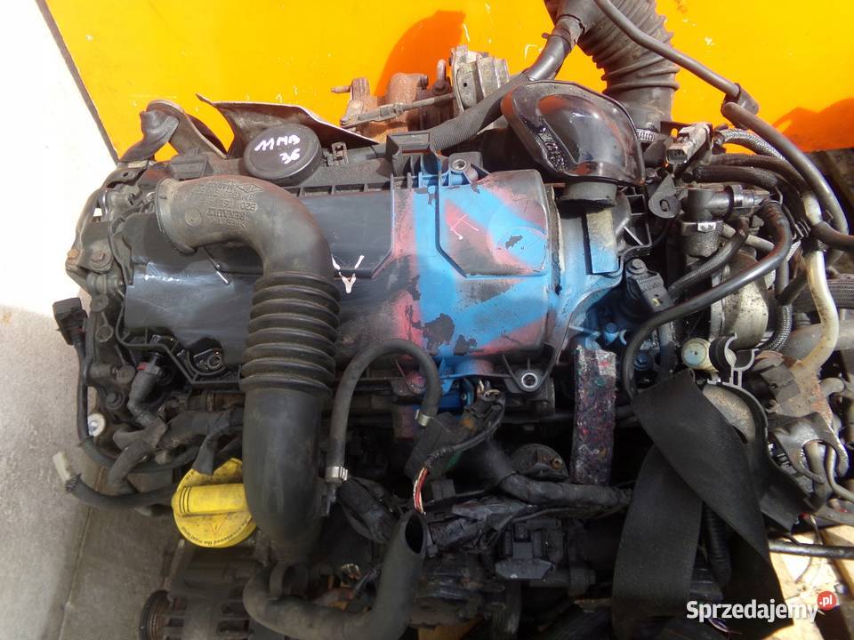 TRAFIC VIVARO PRIMASTAR 20 DCI 13r 114 M9R786 osobowe Suków