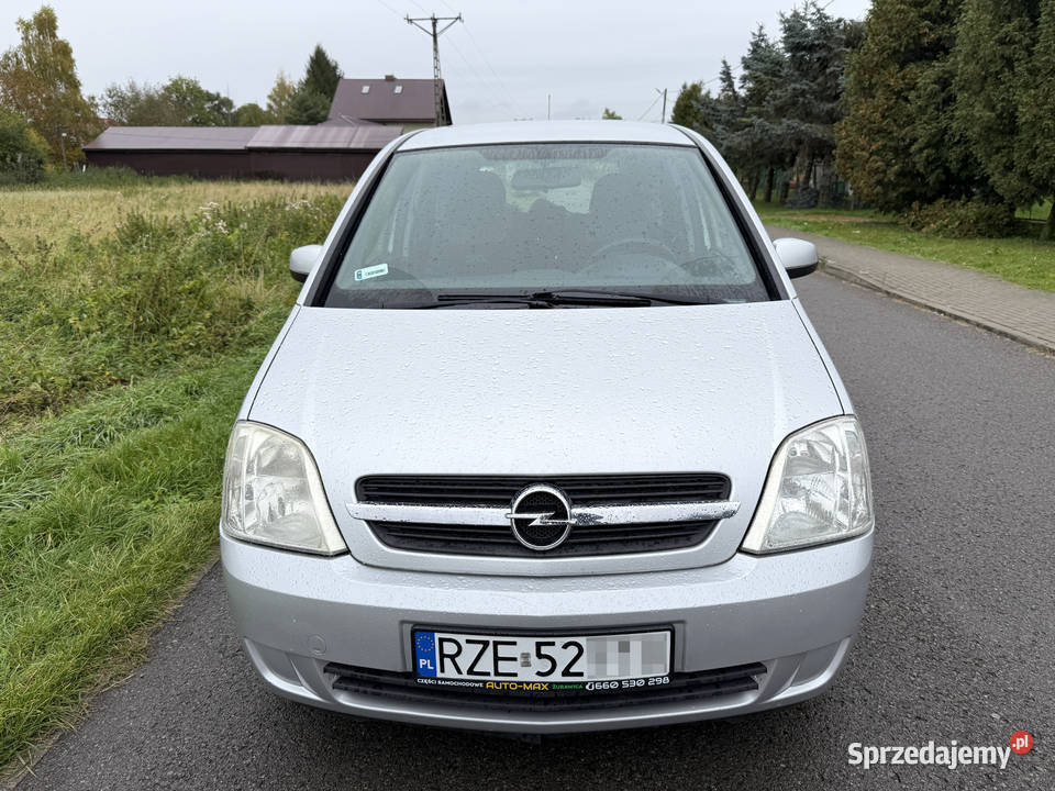 Opel meriva a 14 lpg sekwencja 2x koła klima nieuszkodzony Przemyśl sprzedam
