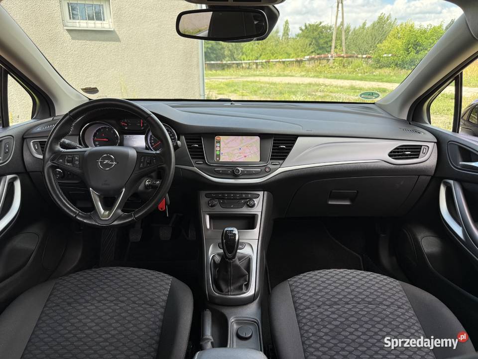 Opel Astra 12 BENZYNA Klimatyzacja Nawigacja światła do jazdy dziennej Konin sprzedam