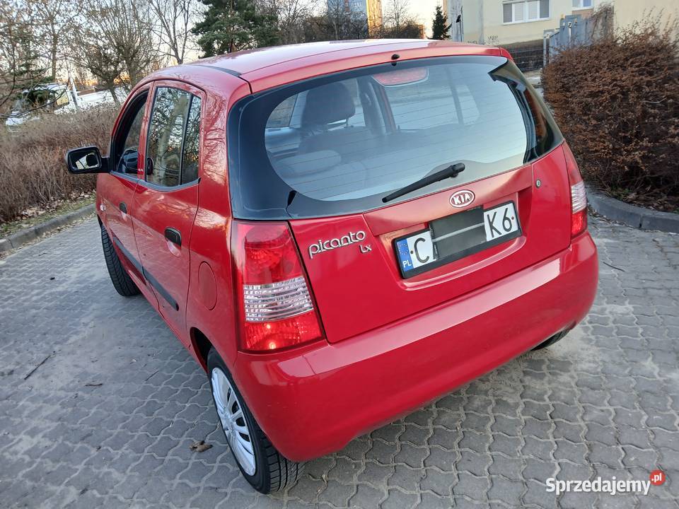 Kiapicanto 20052006 11benz 142k 1 wlasciciel Rok produkcji 2005