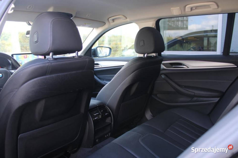 BMW SERIA 5 2023r Lasery Ambienty Podgrz Fot