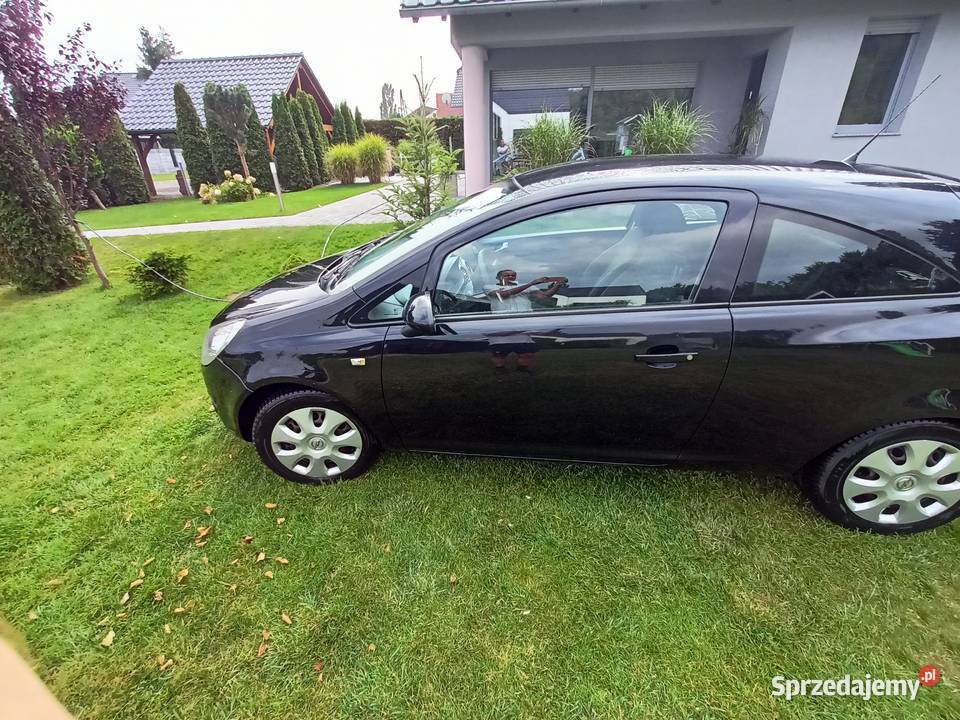 Opel Corsa pierwszy właściciel w 1000cm3 opolskie Praszka sprzedam