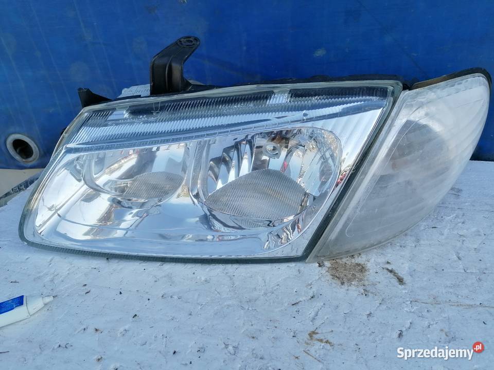 Lampa Lewa Przód Nissan Almera osobowe