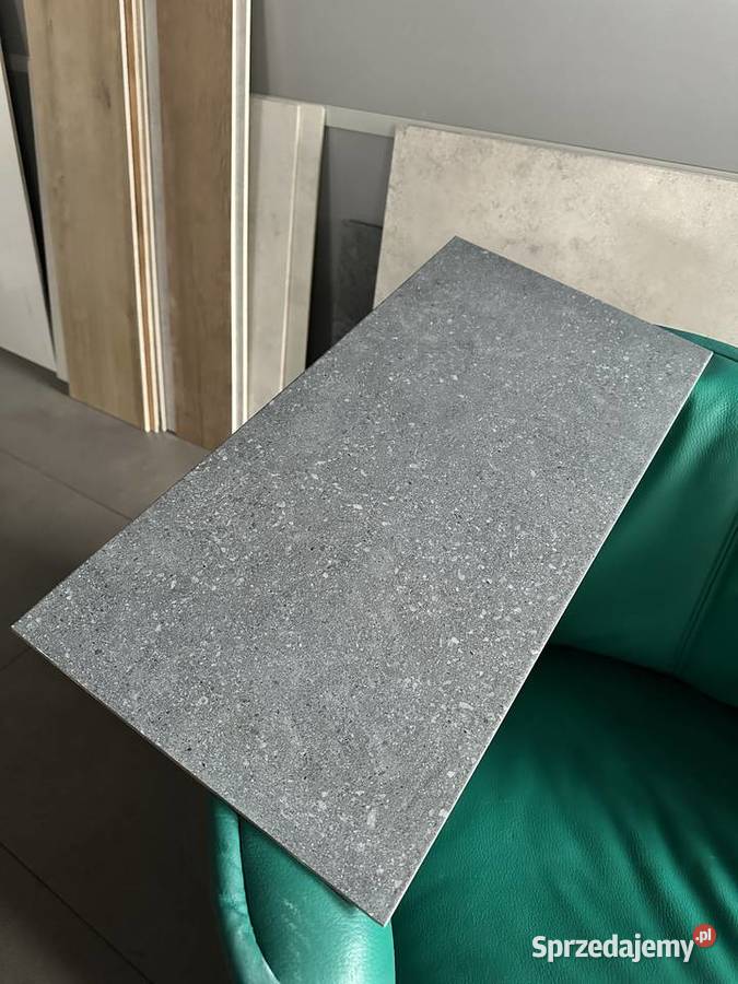 PŁYTKA GRESOWA KRONOS GRAFITE 30X60 GAT 2 Opoczno