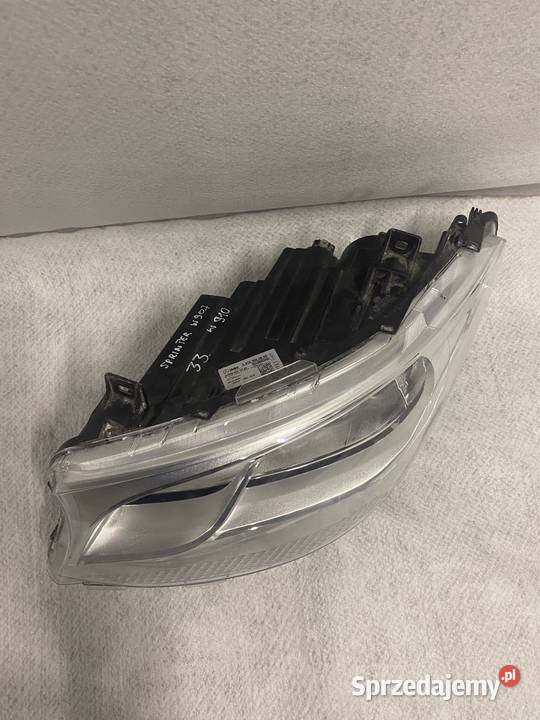 Lampa lewy przód Mercedes Sprinter W910 lewe Jasienica