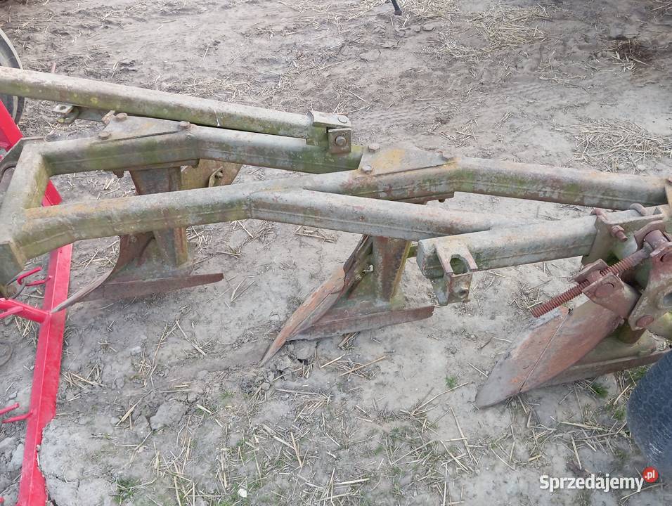 Sprzedam pług 3 skibowy unia nieuszkodzony