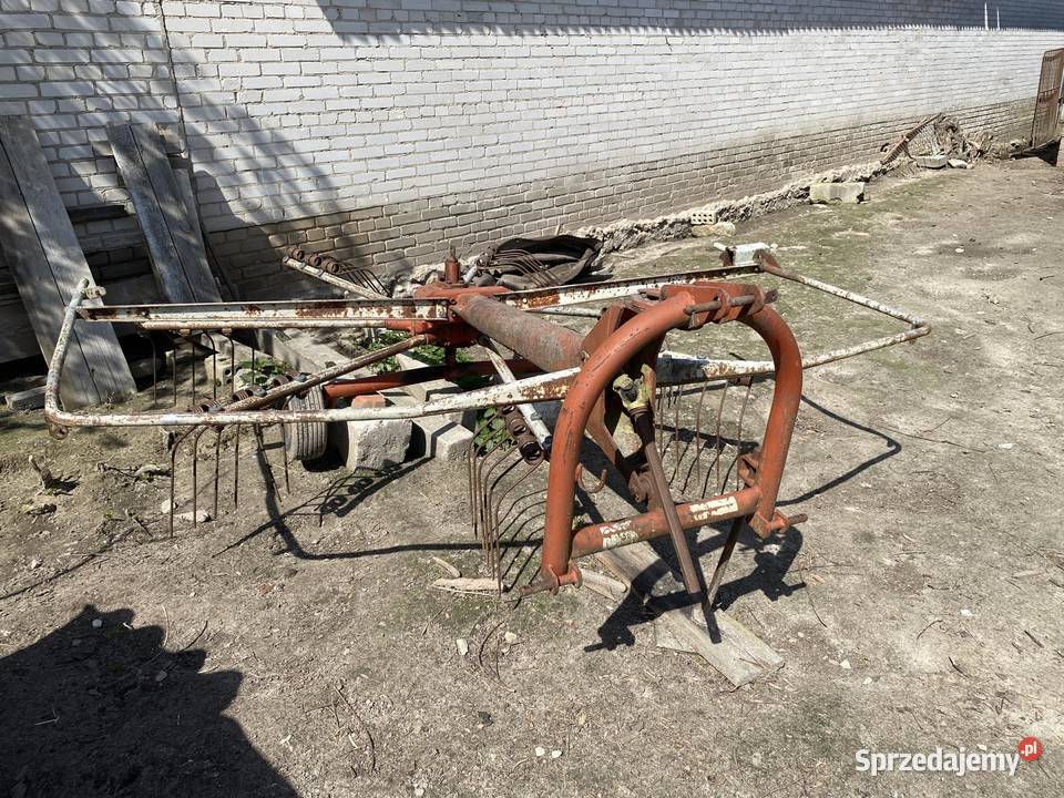 Zgrabiarka Kuhn GA 300 NM nieuszkodzony Janów Lubelski sprzedam