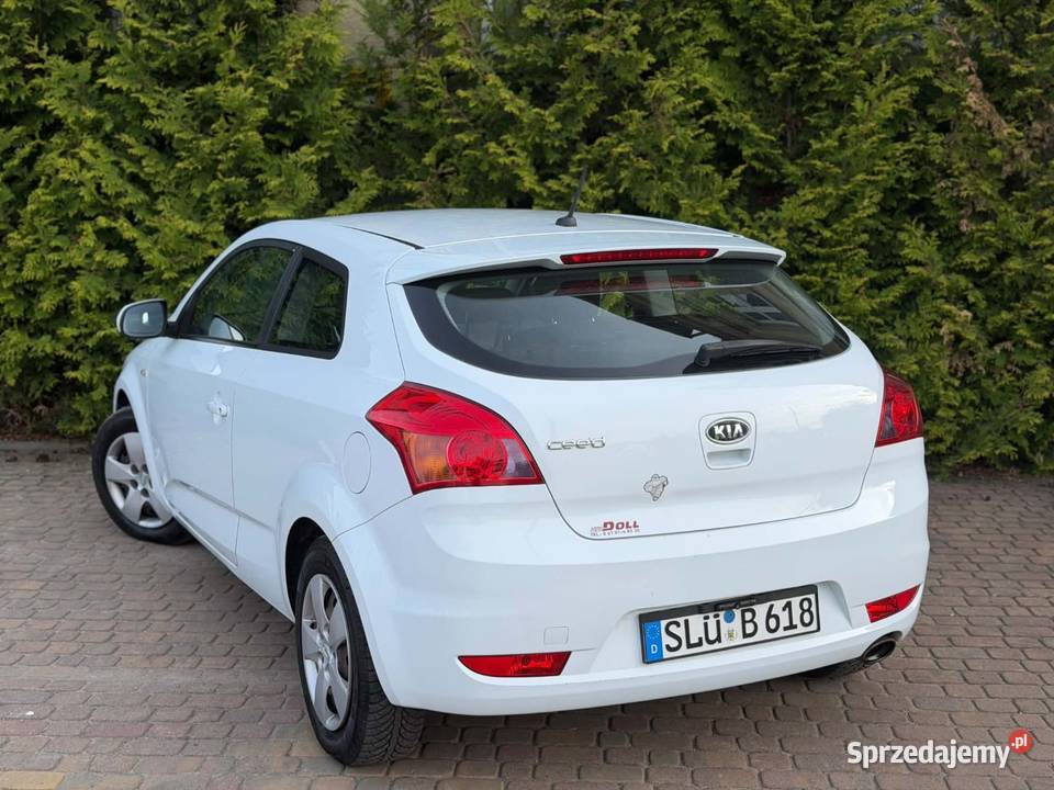 Kia Proo Ceed Orginalny lakierNawigacjaNiski welurowa tapicerka Będzin sprzedam