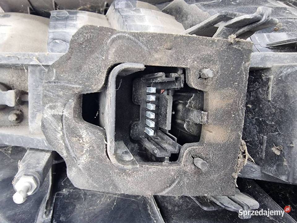 LAMPA LEWA TYŁ RENAULT MEGANE SCENIC II Lipno