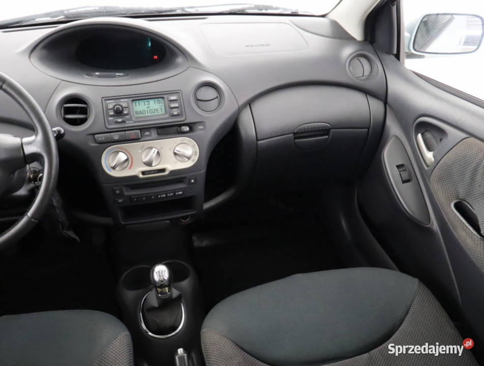 Toyota Yaris 10 VVTi Bielany Wrocławskie