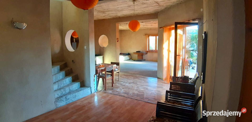 W pół wykończony duży ciekawa okolica