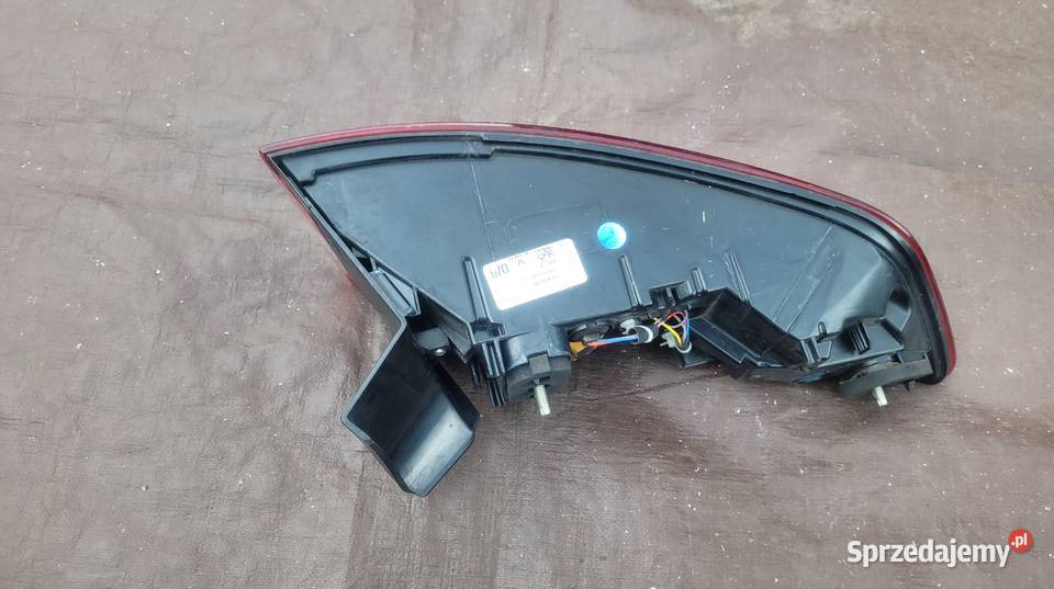 LAMPA PRAWY TYŁ TYLNA RENAULT MEGANE IV KOMBI Ruda Śląska sprzedam