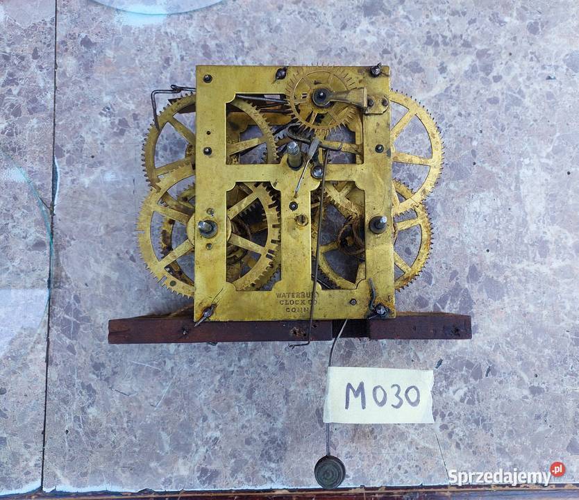 M030 Mechanizm starego zegara ściennego Tczew