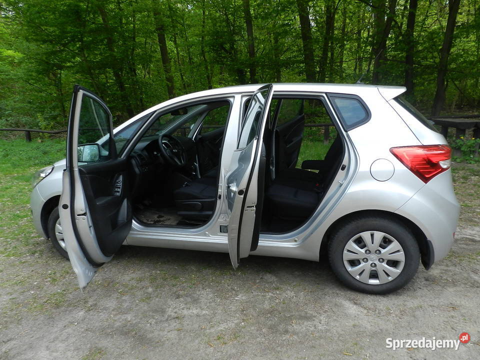 Hyundai ix20 ekonomiczny wygodny serwisowany Puszczykowo