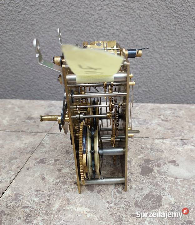 713 Mechanizm starego zegara ściennego Junghans