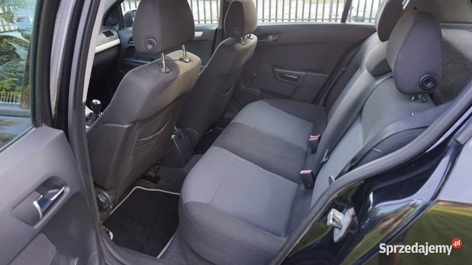 Opel Astra zarejestrowany ubezpieczony Gwarancja 256600km Astra lubuskie Zielona Góra