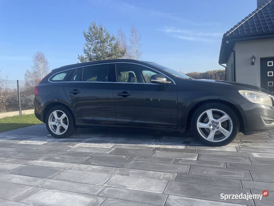 Volvo v60 ładne super stan Kotowa Wola