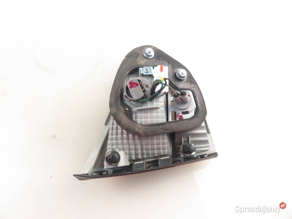 LAMPA PRAWA TYLNA KLAPA HYUNDAI ix35 924062Y0 małopolskie