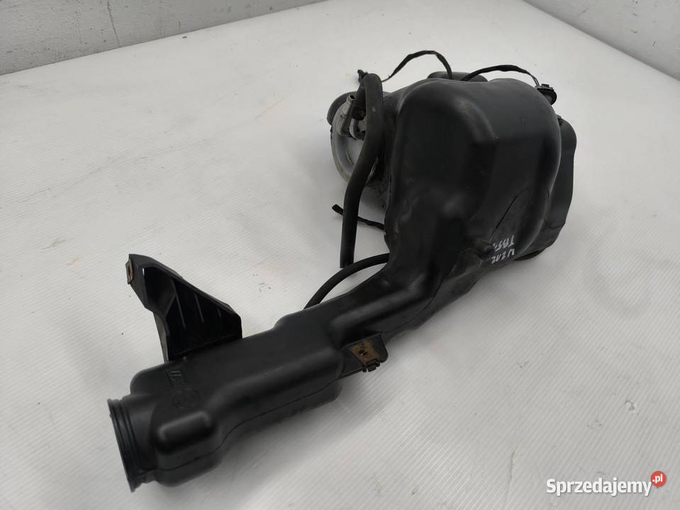 ZBIORNICZEK PŁYNU SPRYSKIWACZY MERCEDES ECLASA