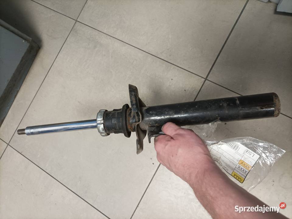 Audi VW amortyzator prawy