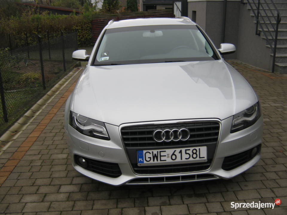 Sprzedam Audi A4 Avant B8 20 TDI centralny zamek sprzedam