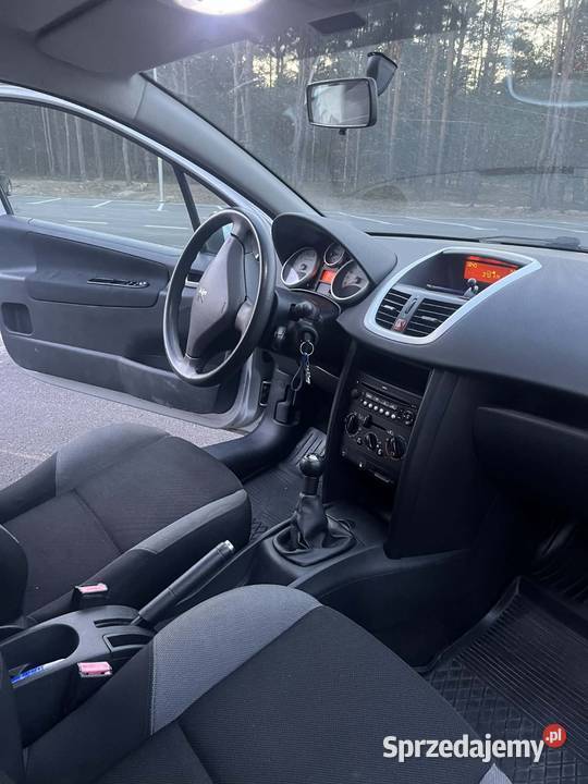 Peugeot 207 16 16V lpg 2008 r Niski przebieg welurowa tapicerka