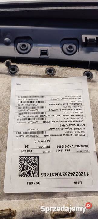 VW TIGUAN II TAPICERKA BOCZKA DRZWI PRAWY TYŁ