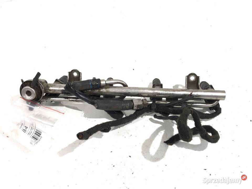 LISTWA WTRYSKOWA AUDI A4 B6 20 130 sprzedam