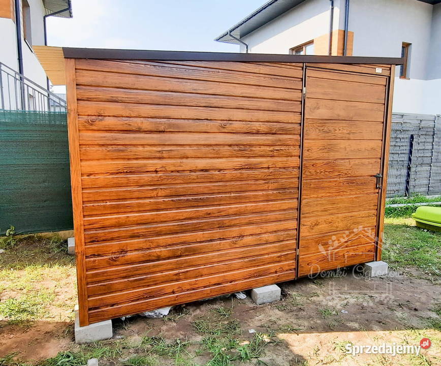 SCHOWEK DOMEK OGRODOWY 3m x 25m spad w lewo sprzedam