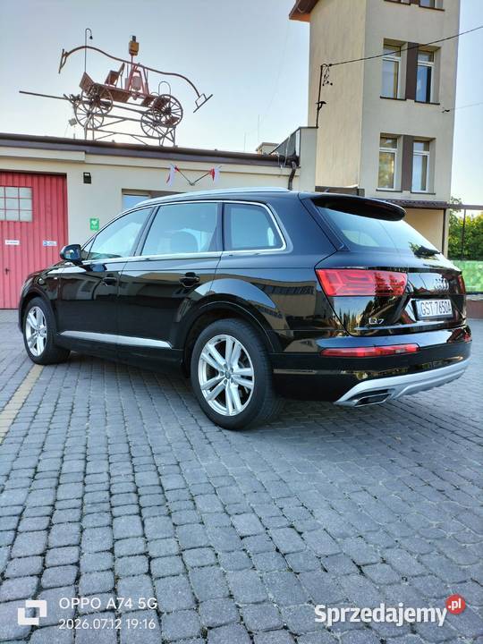 Sprzedam Audi Q7 30 tdi Quatro 218