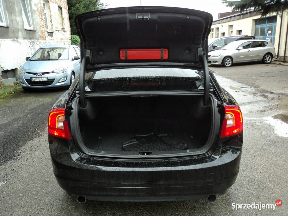 Volvo S60 sprzedam ładne VOLVO S60 III 2018 gniazdo AUX Lublin