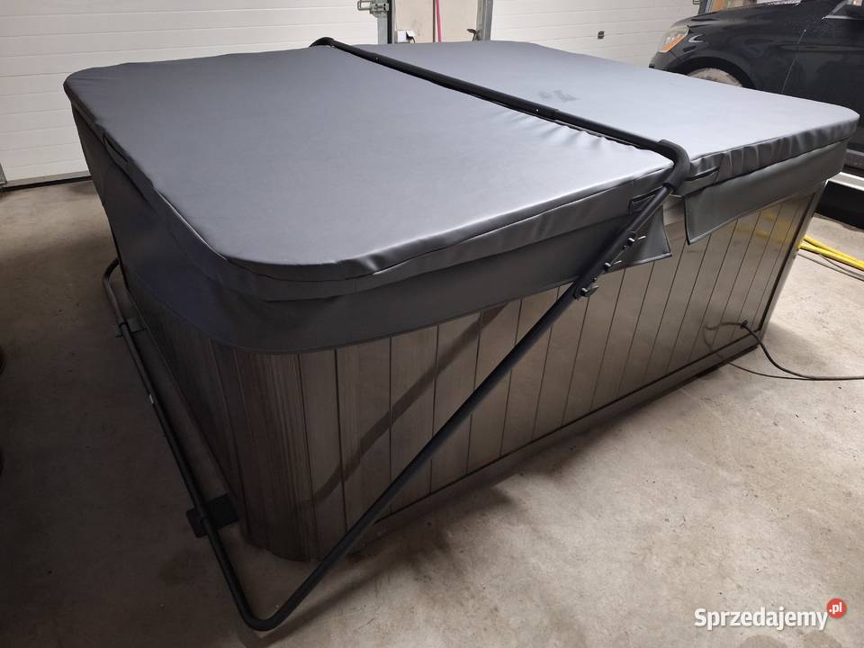 Jacuzzi całoroczne!