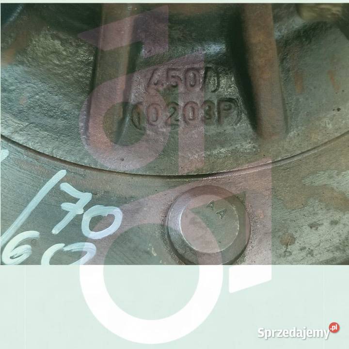 Zwolnica 45010203P Piasta Półoś Zwrotnica JCB Wilkowo sprzedam
