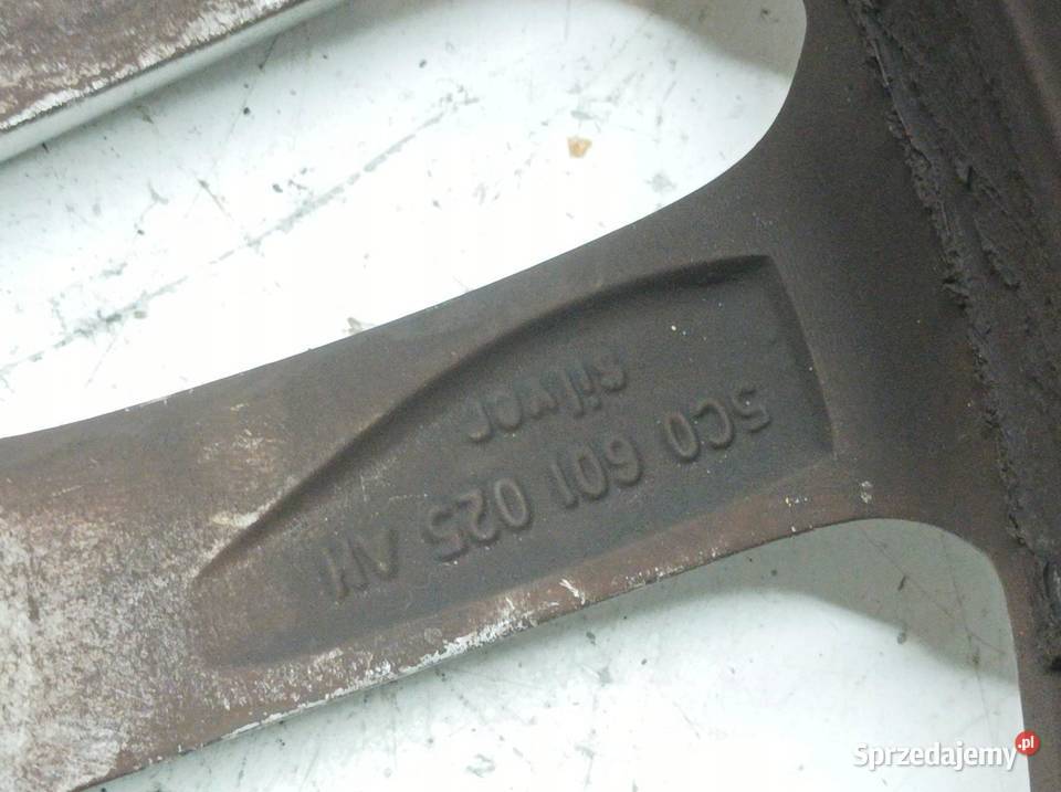 FELGA ALUMINIOWA R17 5X112 ET54 OC57MM 70JX17H2